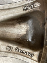 Load image into Gallery viewer, WHEEL BMW 320i 330i 2000 00 01 02 30 04 05 06 Alloy - NW197780