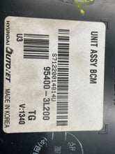 Load image into Gallery viewer, BODY CONTROL MODULE BCM COMPUTER Hyundai Azera 06 07 08 09 10 - NW32190