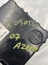 Load image into Gallery viewer, BODY CONTROL MODULE BCM COMPUTER Hyundai Azera 06 07 08 09 10 - NW32190