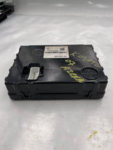 Load image into Gallery viewer, BODY CONTROL MODULE BCM COMPUTER Hyundai Azera 06 07 08 09 10 - NW32190