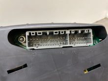 Load image into Gallery viewer, Speedometer Cluster Dodge 300C 2006 - NW158707