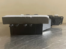 Load image into Gallery viewer, DRIVERS MASTER WINDOW SWITCH Range Rover 2004 04 05 06 07 08 09 - NW57454