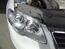 Load image into Gallery viewer, HEADLIGHT LAMP ASSEMBLY Volkswagen Passat 06 07 08 09 10 Right - NW103726
