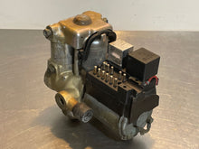 Load image into Gallery viewer, ABS PUMP MERCEDES 300D 300E 500SEL 600SEL 1990 - 95 - NW2212