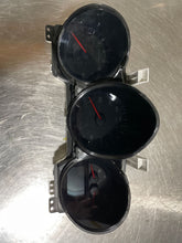 Load image into Gallery viewer, SPEEDOMETER CLUSTER Acura TL 2004 04 Auto - NW159406