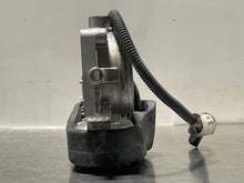 Load image into Gallery viewer, THROTTLE BODY CLK430 CLK500 ML500 SL55 01 - 06 - NW178401