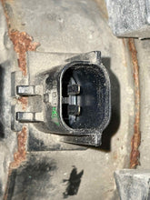 Load image into Gallery viewer, RADIATOR FAN ASSEMBLY Dodge 1500 2500 3500 2002 02 2003 03 - NW63408