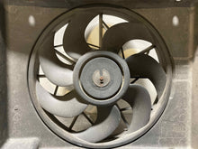 Load image into Gallery viewer, RADIATOR FAN ASSEMBLY Dodge 1500 2500 3500 2002 02 2003 03 - NW63408