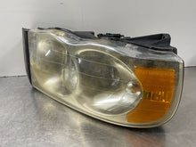Load image into Gallery viewer, HEADLIGHT LAMP ASSEMBLY 1500 Pickup 2500 Pickup 3500 Pickup 02-05 Right - NW101935