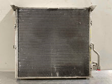 Load image into Gallery viewer, AC CONDENSOR 318i 323i 325i 328i 93 94 95 96 97 98 99 - NW43602
