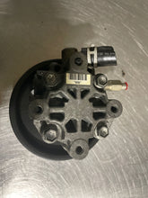 Load image into Gallery viewer, Power Steering Pump Chrysler Pacifica 2006 - NW163275
