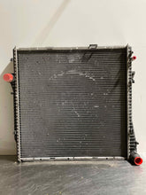 Load image into Gallery viewer, RADIATOR BMW X5 2001 01 2002 02 2003 03 04 Auto - NW132069