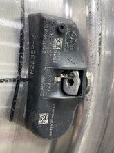Load image into Gallery viewer, Wheel Rim Chevrolet Equinox 2007 - NW196187