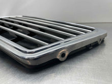 Load image into Gallery viewer, GRILL Mercedes E300D E320 E55 1996 96 1997 97 98 99 - NW98538