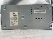 Load image into Gallery viewer, Television DVD Pack Control Computer Land Rover LR2 Range Rover LR4 07 08 - 11 - NW37066