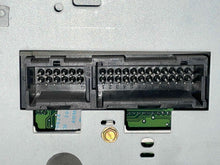Load image into Gallery viewer, RADIO Kia Sorento 2003 03 2004 04 2005 05 2006 06 - NW138053