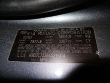 Load image into Gallery viewer, AUTOMATIC TRANSMISSION Kia Sorento 2003 03 2004 04 4X4 - NW183923
