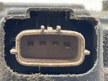 Load image into Gallery viewer, ALTERNATOR Kia Sorento 2003 03 2004 04 2005 05 2006 06 - NW468001