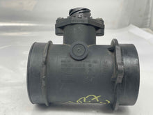 Load image into Gallery viewer, Mass Air Flow Sensor Meter MAF C220 C250D C280 C36 E300d E320 94-96 - NW5322
