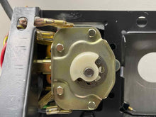 Load image into Gallery viewer, TEMPERATURE CONTROLS Jaguar XJ6 XJS 83 84 85 86 87 - NW100567