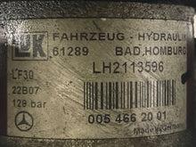 Load image into Gallery viewer, Power Steering Pump MERCEDES E-CLASS 2008 - NW163740