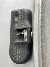 Load image into Gallery viewer, WHEEL RIM Vanden Pl XJ XJ8 XJ8L XJL XJR 05-09 18x8 - NW199524