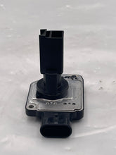 Load image into Gallery viewer, Mass Air Flow Sensor Meter MAF Lesabre Park Avenue Regal Riviera 99-05 - NW4624