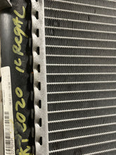 Load image into Gallery viewer, RADIATOR Buick Regal 2011 11 2012 12 2013 13 AT - NW131827