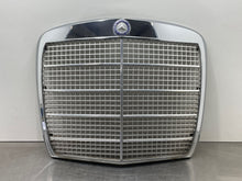 Load image into Gallery viewer, Grille MERCEDES 280 1971 - NW98568