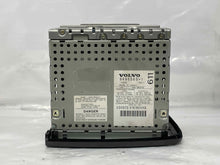 Load image into Gallery viewer, RADIO Volvo S80 1999 99 2000 00 01 02 03 04 AM/FM/CD - NW140538