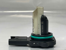 Load image into Gallery viewer, Mass Air Flow Sensor Meter MAF C70 S60 S70 S80 V70 XC70 99-02 - NW5774