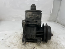 Load image into Gallery viewer, POWER STEERING PUMP MERCEDES 190 1984 201 TYPE - NW163831