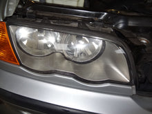 Load image into Gallery viewer, Headlight Lamp Assembly BMW 330I 2001 - NW102499