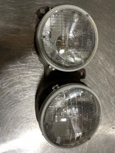 Load image into Gallery viewer, Headlight Lamp Assembly BMW 318I 1984 - NW102399