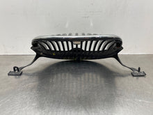 Load image into Gallery viewer, Grille Jaguar S Type 2003 - NW98415