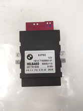 Load image into Gallery viewer, Fuel pump computer BMW 330i 328i 528i 525i 530i 2004 04 05 06 07 08 - 11 - NW29571