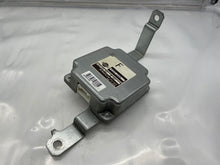 Load image into Gallery viewer, Transfer case computer Nissan Murano 2005 05 2006 06 2007 07 - NW31917