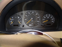 Load image into Gallery viewer, SPEEDOMETER CLUSTER Mercedes ML320 ML430 2001 01 - NW161301