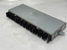 Load image into Gallery viewer, Radio Cadillac Deville 1999 - NW134374