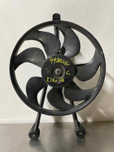 Load image into Gallery viewer, RADIATOR FAN ASSEMBLY Deville Eldorado Nova 98 99 00 Left - NW63296