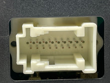 Load image into Gallery viewer, SPEEDOMETER CLUSTER Mercedes-Benz SLK280 SLK350 SLK55 2006 06 - NW161525