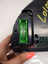 Load image into Gallery viewer, SPEEDOMETER CLUSTER Audi A4 2005 05 2006 06 - NW159465
