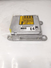 Load image into Gallery viewer, AIR BAGC OMPUTER Camry 2004 04 2005 05 2006 06 - NW38054