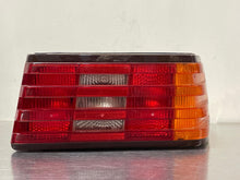 Load image into Gallery viewer, TAIL LIGHT LAMP ASSEMBLY 300sl 500 SEC 500 SEL 500E 500SL 90-95 Right - NW181946