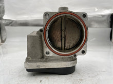 Load image into Gallery viewer, THROTTLE BODY BMW 745I 545I X5 2002 02 03 04 05 06 - NW177867
