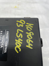 Load image into Gallery viewer, CRUISE CONTROL MODULE LEXUS LS400 1990 91 92 93 94 - NW33615