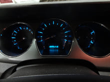 Load image into Gallery viewer, Speedometer Cluster Ford Taurus 2012 - NW159308