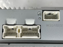 Load image into Gallery viewer, RADIO Nissan Altima 2005 05 2006 06 AM FM CD - NW136906