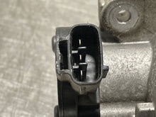 Load image into Gallery viewer, Throttle Body PT CRUISER 2002 - NW177532