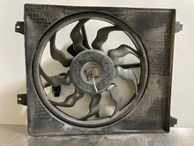 Load image into Gallery viewer, CONDENSER FAN ASSEMBLY Hyundia Santa Fe 2007 07 2008 08 2009 09 - NW63921
